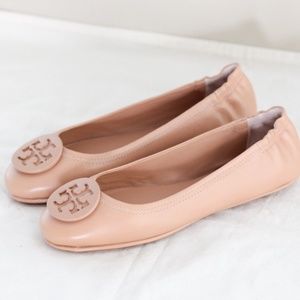 NWT Tory Burch Minnie Travel Ballet Nude Flats